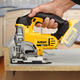 Dewalt Sierra Caladora 20v ( No Incluye Bateria Ni Cargador) - Vista 2